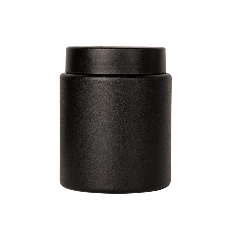 Side view of the closed Citron Black 500ml food jar